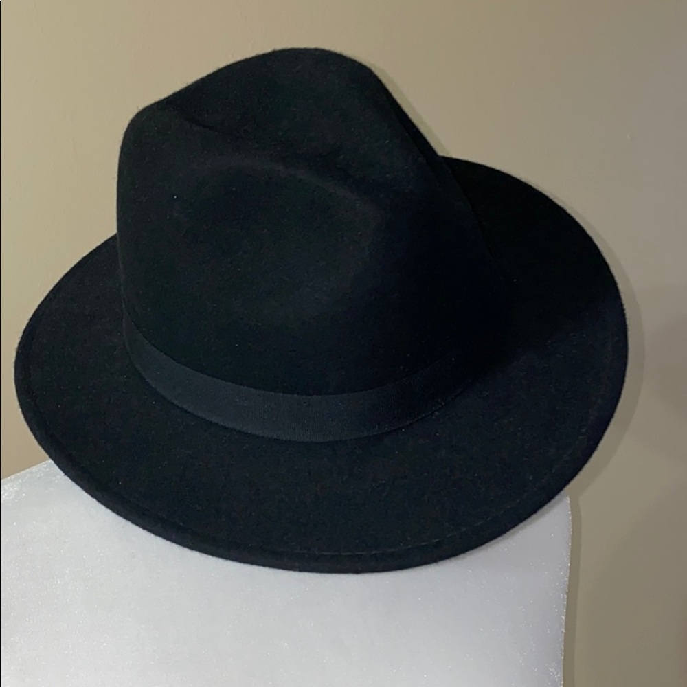 Black wool fedora